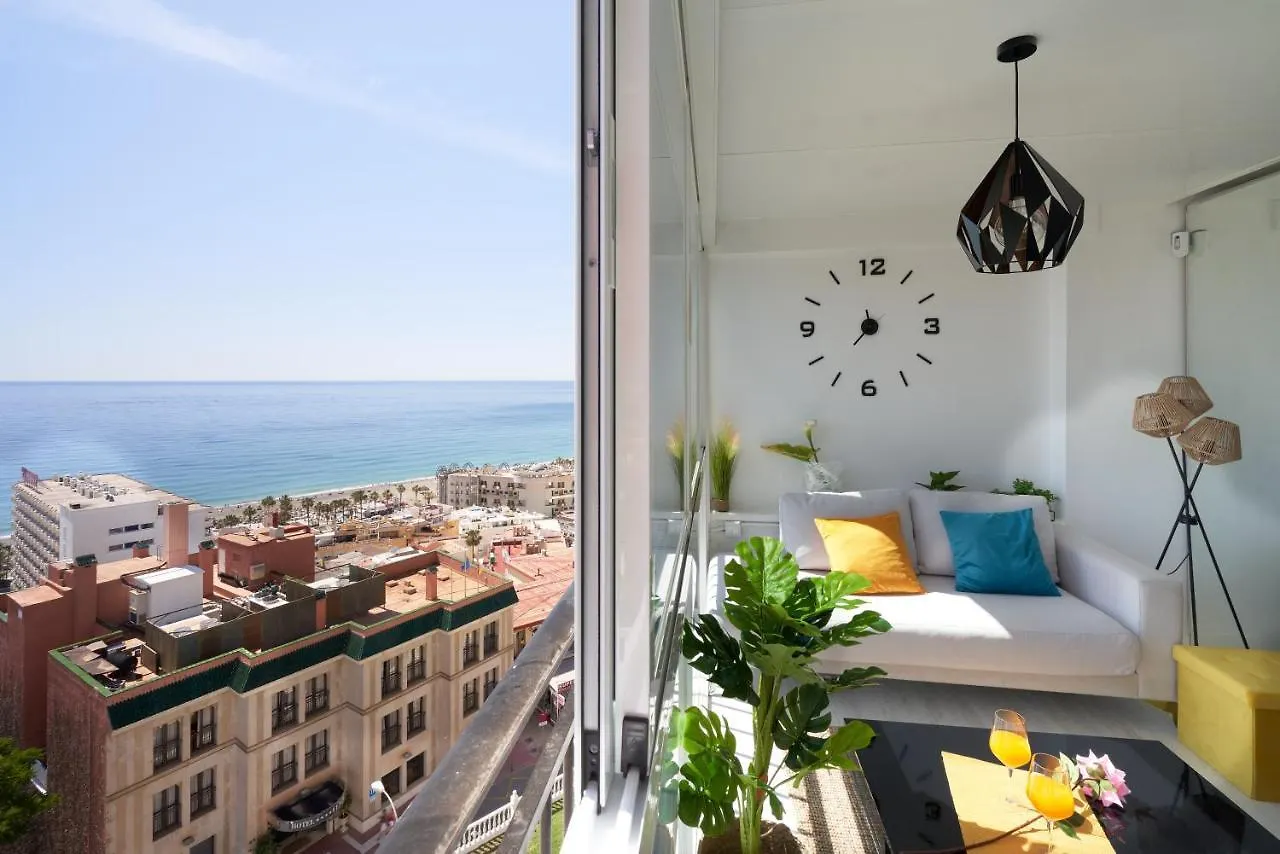 Luxy Beach Apartment Τορρεμολίνος Ισπανία