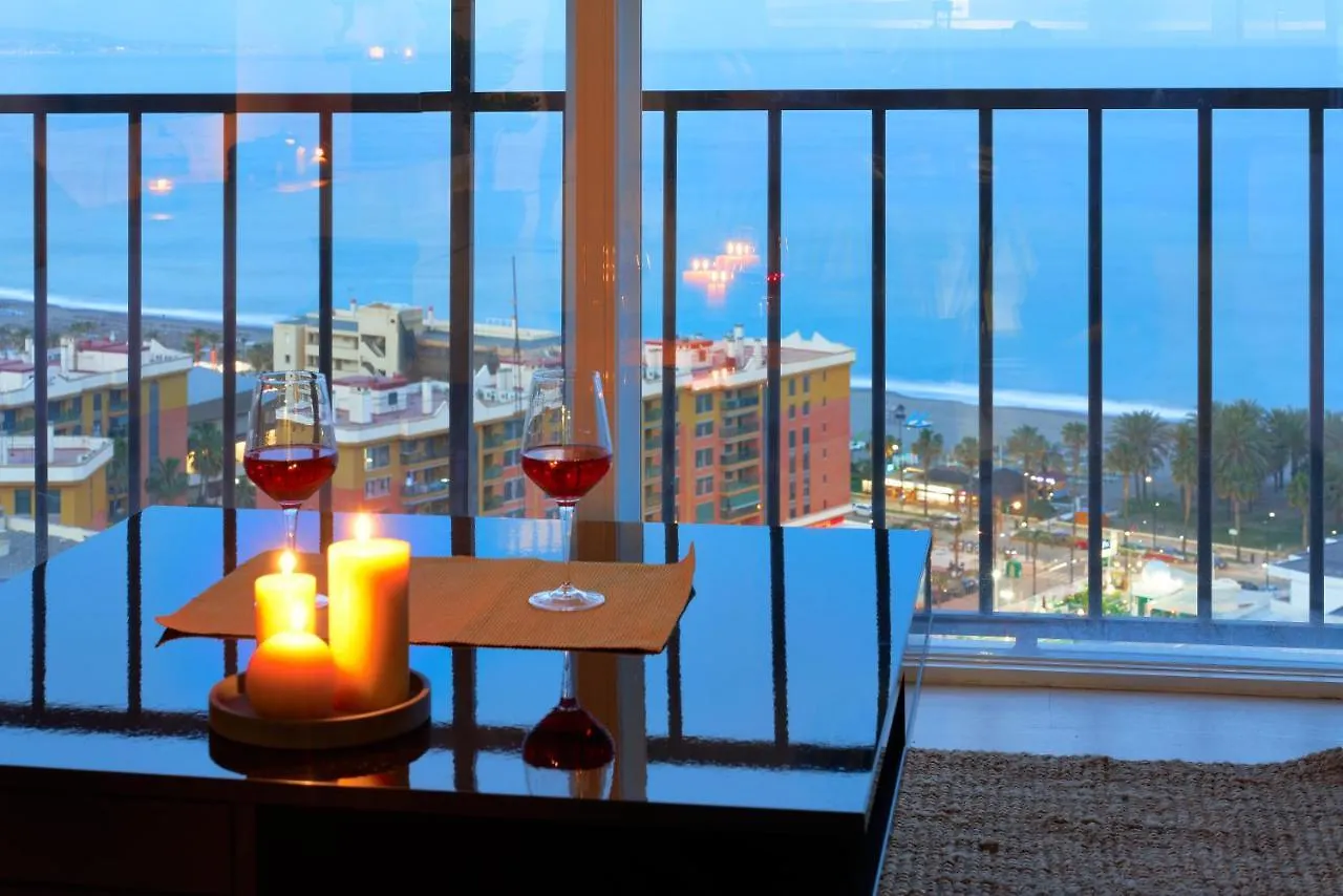 Luxy Beach Apartment Τορρεμολίνος Ισπανία