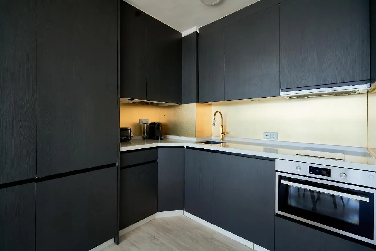 Luxy Beach Apartment Τορρεμολίνος
